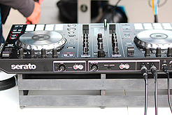 LADY 12 CELEBRITY FASHION SHOW